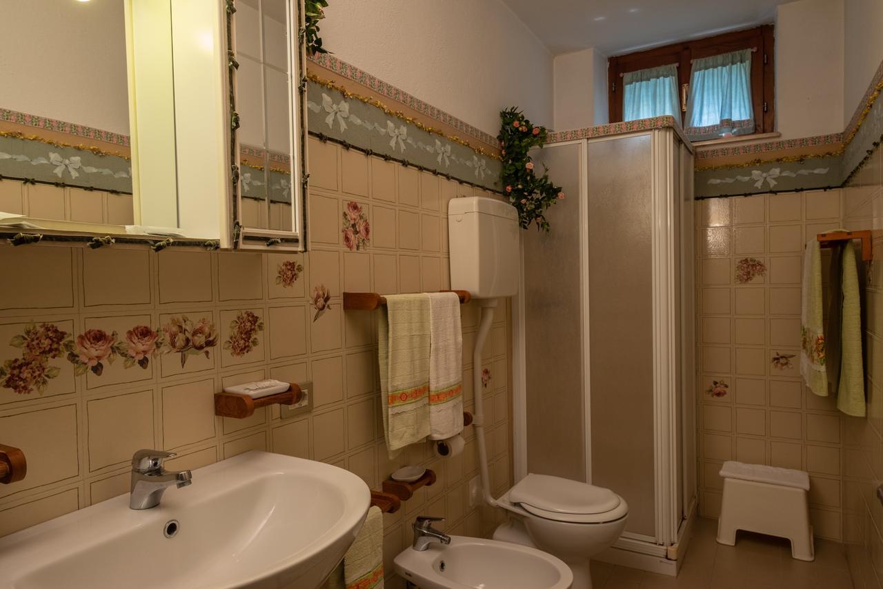 Ai Due Pini B&B Пескантіна Екстер'єр фото
