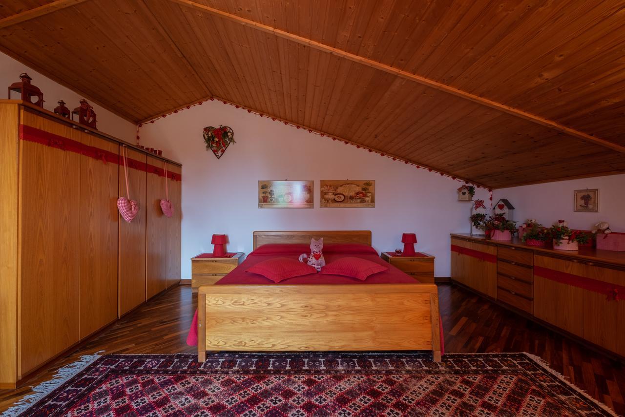 Ai Due Pini B&B Пескантіна Екстер'єр фото