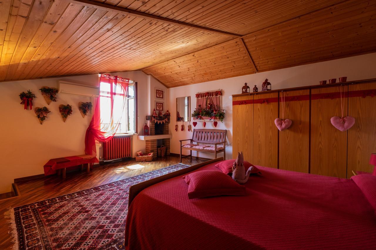 Ai Due Pini B&B Пескантіна Екстер'єр фото